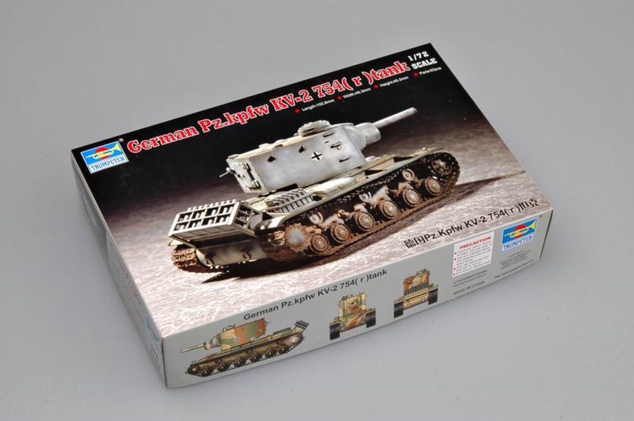 Trumpeter 1/72 GERMAN PZ.KPFW KV-2 754 (R) TANK Plastic Model